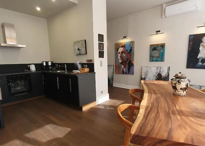 Maison Paragone * Bergues